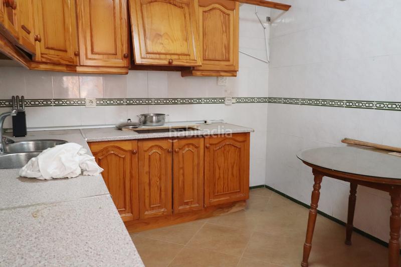 Foto 5eb5bc89-bab1-4973-9fce-2f73d21325bf. Casa a calle osario 20 a Íllora