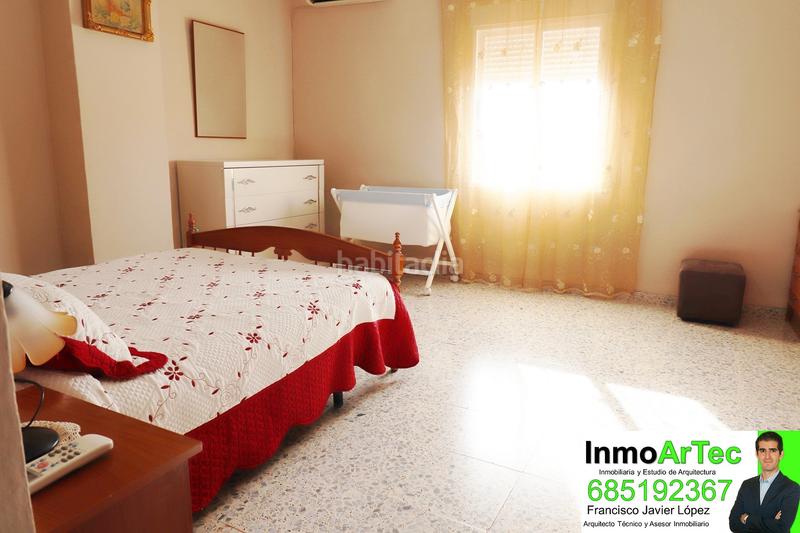 Foto 101e2585-d300-4d1c-ac61-3e441b5a494f. Casa a calle santa bárbara 6 a Íllora