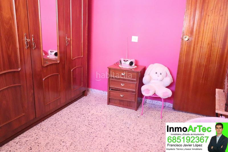 Foto 76e9d748-4598-4065-8562-b1f8c4f89ced. Casa a calle santa bárbara 6 a Íllora