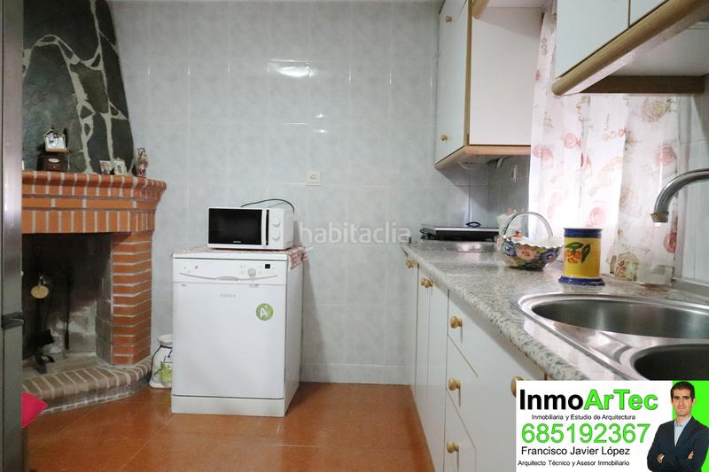 Foto e676a0d6-e1df-4cd3-9be4-caa4f5a5257e. Casa a calle santa bárbara 6 a Íllora