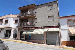 Etagenwohnung in Avenida san rogelio 34