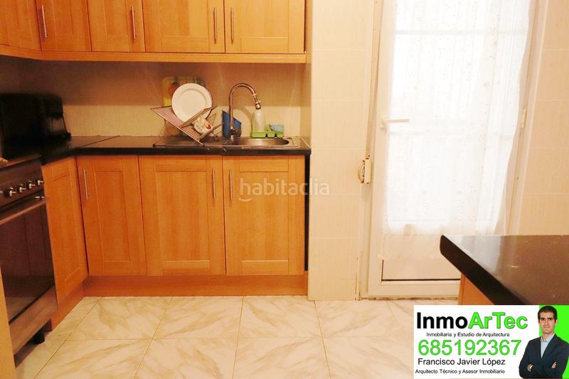 Foto 354fcf5b-d6a3-4c16-80e6-ac556c0630ad. Duplex dans calle santa ana de Íllora 32 dans Íllora