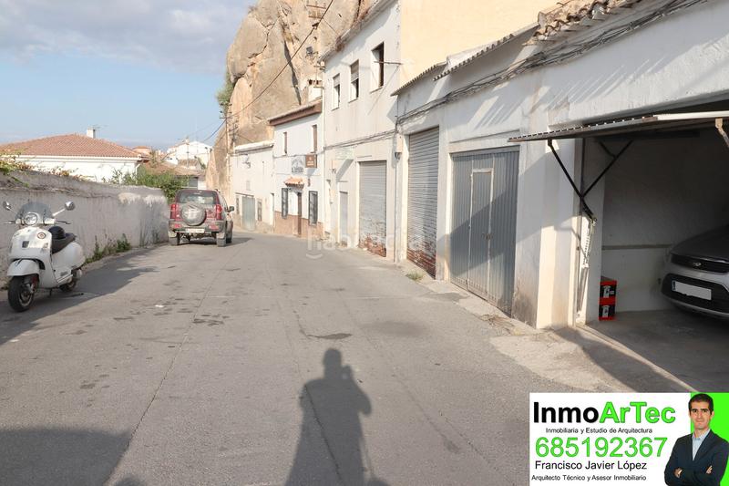 Foto d9bf4a8b-cf11-4645-8a09-2a7bd1463520. Parking coche en calle castillo 5 en Íllora