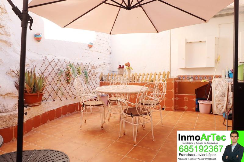 Foto 48fbf659-5551-41d1-b7d7-1cbf88c31106. Casa en calle joya 24 en Íllora