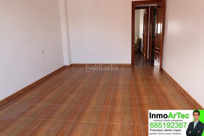 Foto 95a31fd7-59d2-4e68-9602-0c31041f87de. Ático en calle girasoles 3 en Íllora