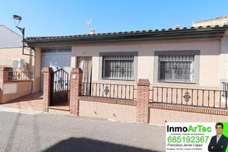 Maison  Barrio arroyo b 7. Casa en venta en planta baja en tocon (granada)