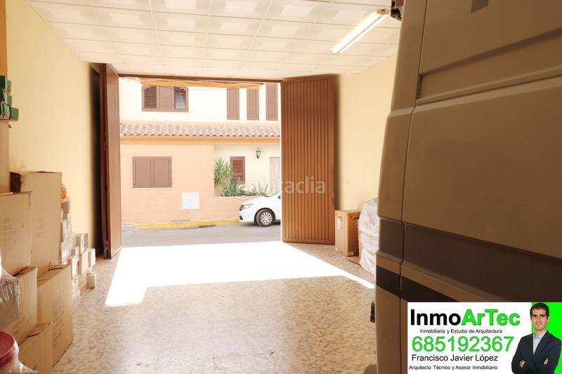 Foto b557bda0-20a6-4967-8af5-8fa5065b4282. Local comercial a calle girasoles 3 a Íllora