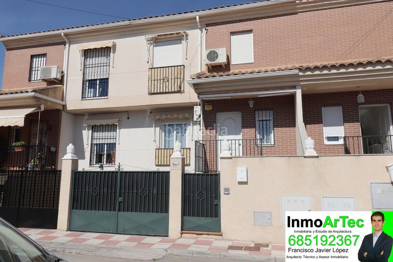 Foto 97f86ea7-97a5-4e83-bf84-24f11a3bade6. Casa amb aparcament a Cijuela