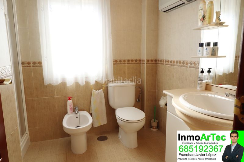 Foto c0d27ecc-bf6e-458a-9c6a-50d53c6c35ca. Casa amb aparcament a Cijuela