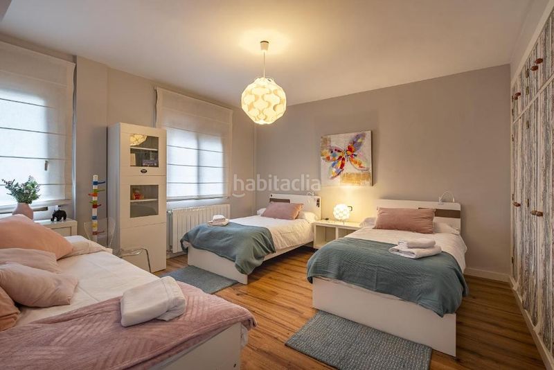 Foto ecd1b114-b783-4bed-b4be-304aa63a5a6c. Haus in calle manuel de falla 35 in Íllora