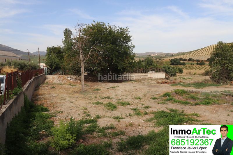 Foto 4957ac60-a762-42d7-a6c2-54bd81637952. Terreno residencial en calle jardín 9 en Íllora