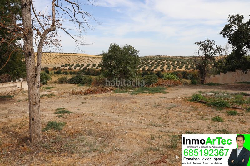 Foto a988dbe3-0ea6-4d7b-95ce-92e1628cdc63. Terreno residencial en calle jardín 9 en Íllora