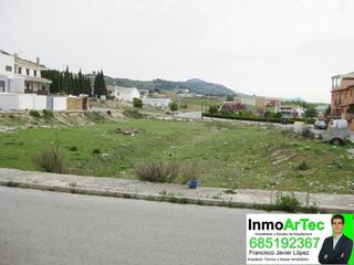 Terrain résidentiel à Calle fernando de los llanos 2. Haz la casa de tus sueños