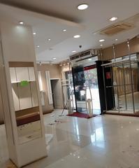 Location Local commercial  Carrer del doctor manuel candela