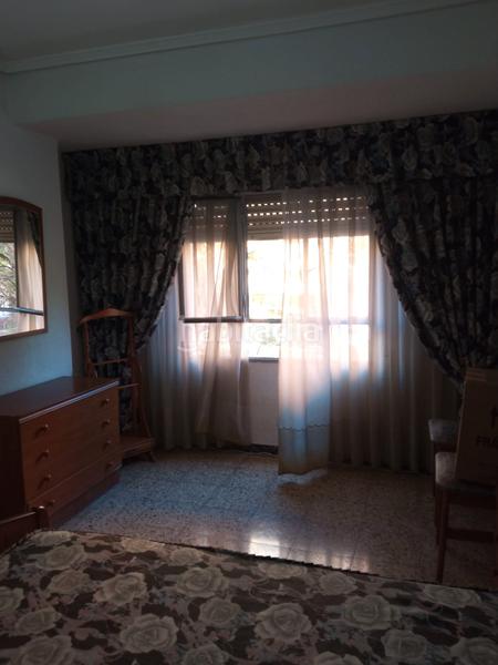Foto c3ec74fb-ba53-4a25-bfe9-06537ae9b024. Location appartement dans Ciutat Jardí Valencia