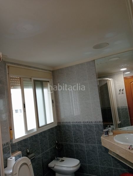 Piso en carrer de bernat descoll 1 oportunidad de piso! en zona residencial de constante crecimiento! en Valencia - Imagen 11