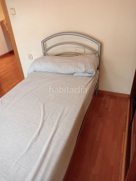 Piso en carrer de bernat descoll 1 oportunidad de piso! en zona residencial de constante crecimiento! en Valencia - Imagen 7