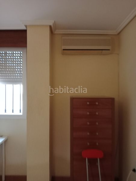 Piso en carrer de bernat descoll 1 oportunidad de piso! en zona residencial de constante crecimiento! en Valencia - Imagen 9