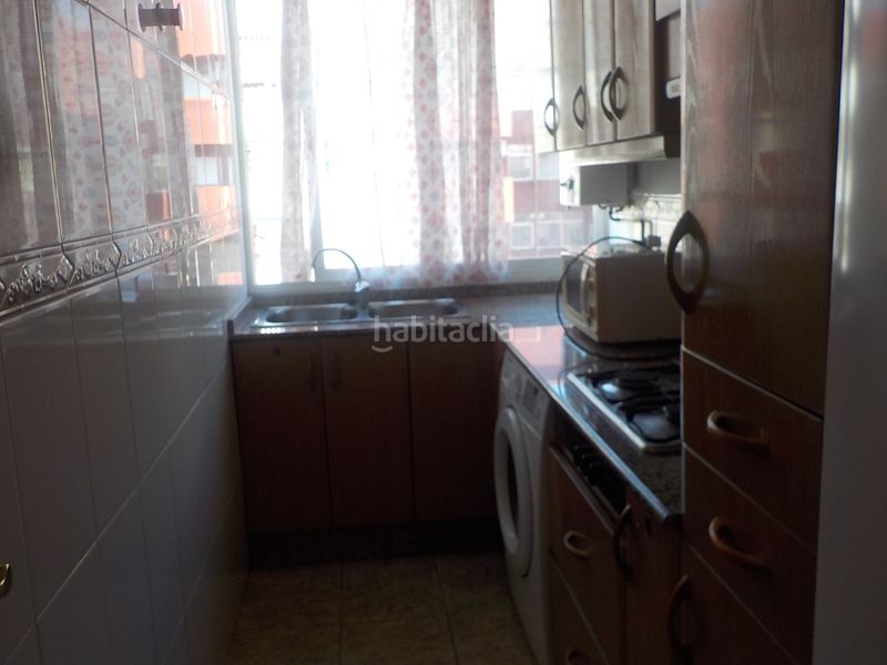 Piso en carrer de bernat descoll 1 oportunidad de piso! en zona residencial de constante crecimiento! en Valencia