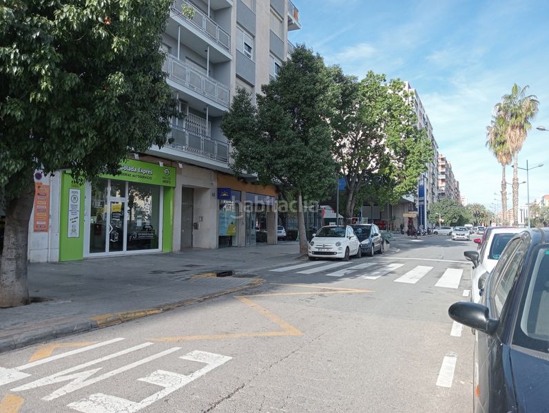 Piso en carrer de bernat descoll 1 oportunidad de piso! en zona residencial de constante crecimiento! en Valencia - Imagen 16