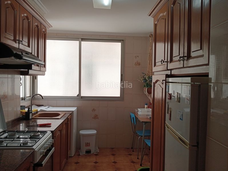 Piso en carrer del pintor maella 3 piso en excelente zona! cerca de la av. del puerto! en Valencia - Imagen 7