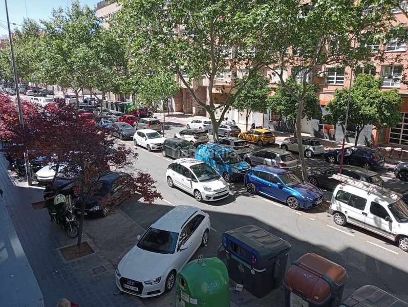 Piso en carrer del pintor maella 3 piso en excelente zona! cerca de la av. del puerto! en Valencia - Imagen 13