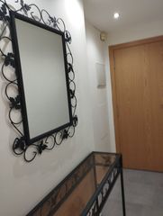 Miete Etagenwohnung  Calle castellón 26. Alquiler solo para estudiantes / contrato temporal