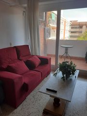 Location Appartement à Avinguda de blasco ibáñez 93. Alquiler para estudiantes / contrato temporal.