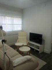 Appartement à Avinguda de la malva-rosa 25. Oportunidad de vivienda en playa la malvarosa!