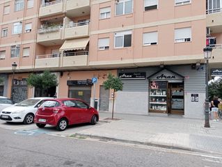 Aparcament cotxe  Carrer del músic ginés 20. Plaza de garage para coche pequeño!