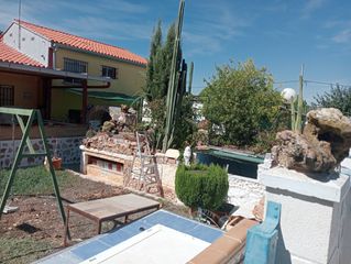 Chalet  Plaça pla del molí 2. Excelente chalet con piscina !