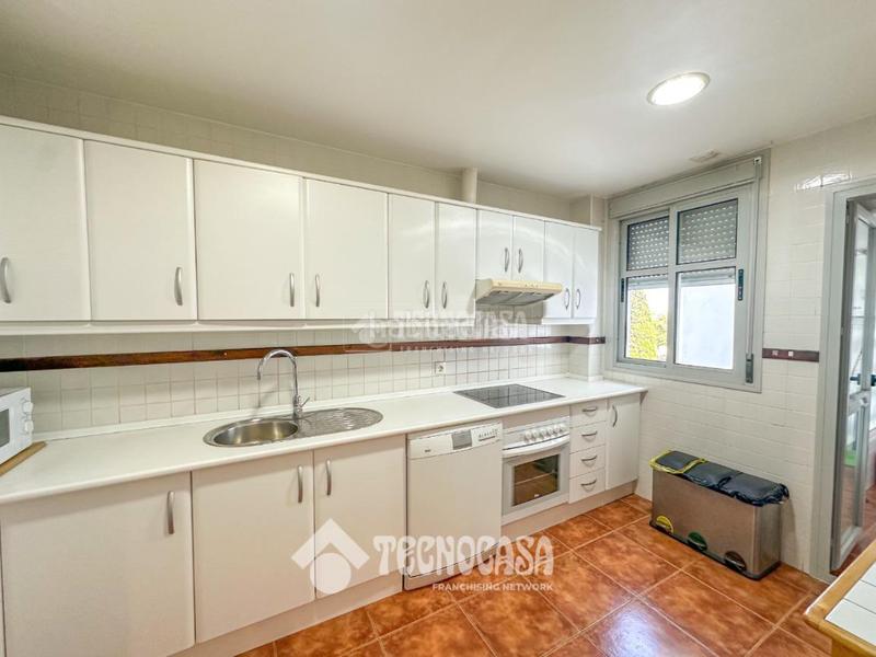 Foto 308974ef-58a2-4701-983b-81691991a0ae. Piso  en venta en costa ballena en Costa Ballena Golf Rota
