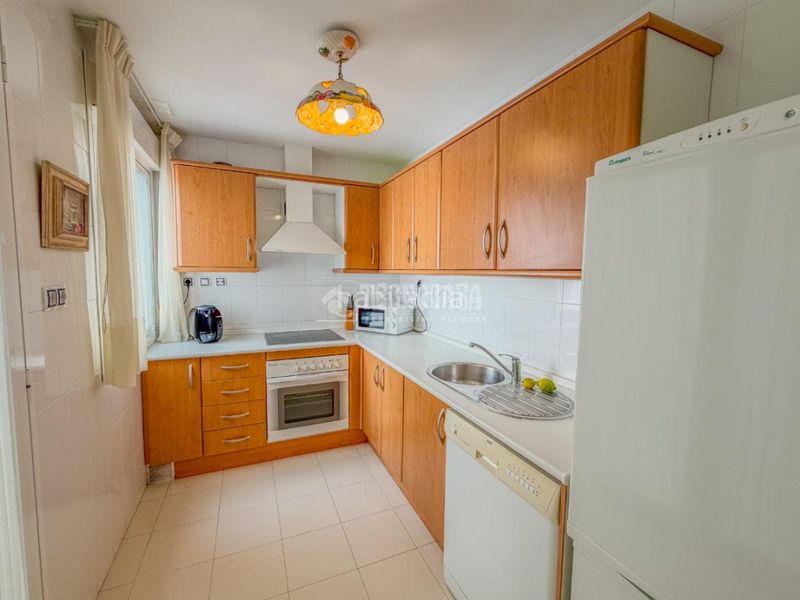 Foto e9825b57-eb2a-4780-b540-8c4074c19f16. Flat with parking in Costa Ballena Golf Rota