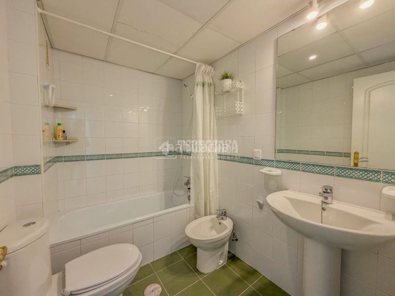 Foto c8dae684-84b4-441d-a011-b331dd7dfc77. Pis amb aparcament a Costa Ballena Golf Rota
