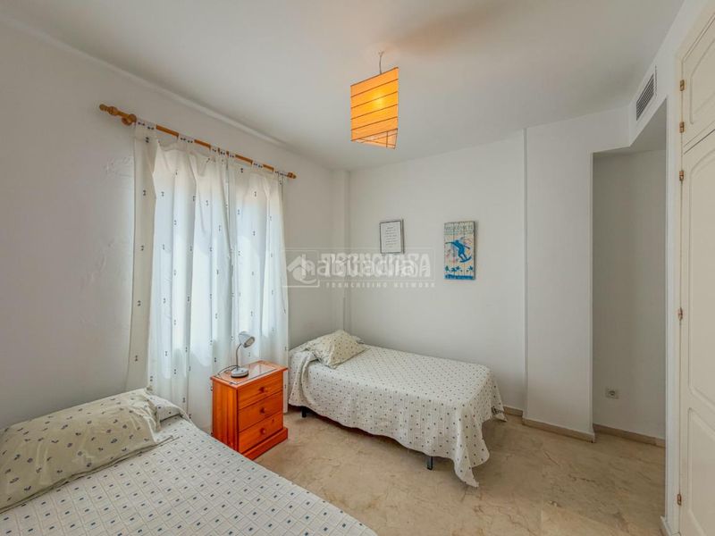 Foto ed25e01e-8897-4ef2-bd45-852de01edf0c. Pis amb aparcament a Costa Ballena Golf Rota