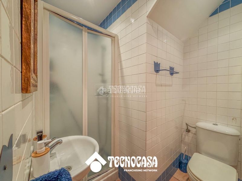 Foto 4a3cb4e3-763d-4ad2-b18b-5c6f1ffd2af7. Pis amb aparcament a Costa Ballena - Largo norte Rota