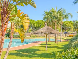 Piso en Las Tres Piedras - Costa Ballena. Piso en venta en chipiona