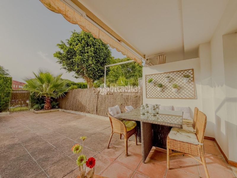 Foto e2d7a48e-49d5-417c-9d12-344f823af530. Flat with heating parking pool in Costa Ballena - Largo norte Rota
