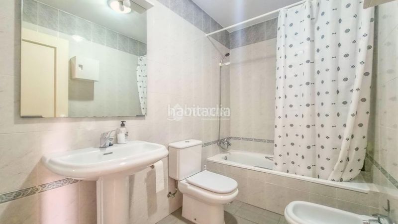 Foto bcd238ea-a984-4566-ac29-778a949c1f80. Casa aparellada a Costa Ballena Golf Rota
