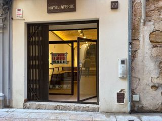Rent Business premise in Carrer major 77. ??? lloguer de local amb encant al centre històric de montblanc