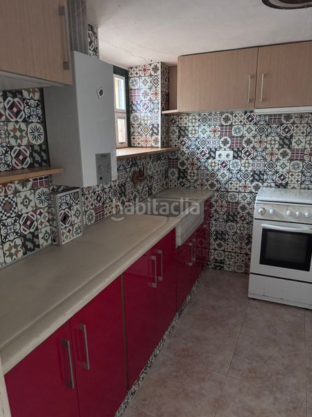 Foto ec8f065a-2bfa-4555-ab24-995de3ac55a4. Casa a Riba (La)