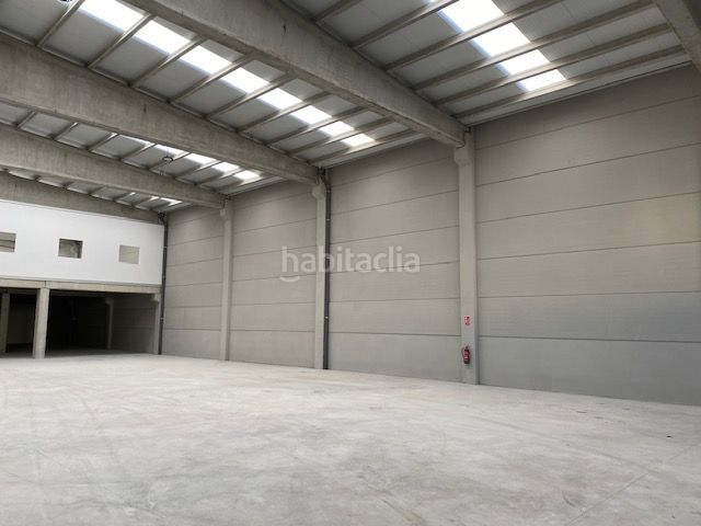 Foto e3f6b1ce-0d37-4b8e-a17d-369d74d1c862. Rent industrial building in carrer dels boters 4 in Montblanc