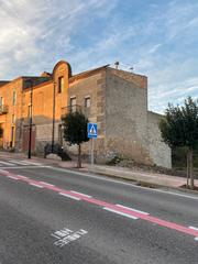 House in Carretera alta 6. Casa en belltall