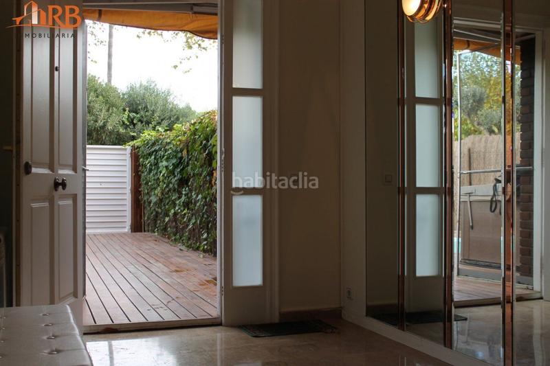 Foto cec7668e-edec-4fa9-a78b-0b2f91449cd8. Lloguer casa adossada a calle carrer de girona 17 a Castelldefels