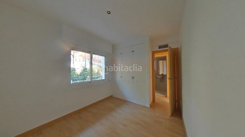 Foto 7a57de7b-9555-463f-9907-d16fc63eed2a. Pis a calle azorin 19 a El Poal Castelldefels