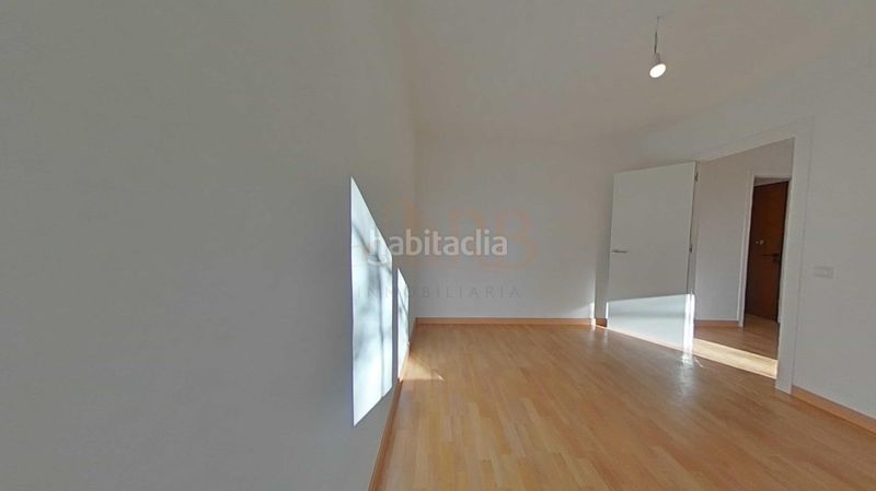 Foto 29d1e8cb-043a-4a6c-a1f4-96d3e148411d. Flat in calle viladecans de 20 in Casablanca Sant Boi de Llobregat