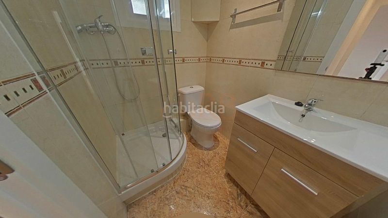 Foto 654b1857-ebfb-497c-a500-394db9dba393. Flat in calle viladecans de 20 in Casablanca Sant Boi de Llobregat