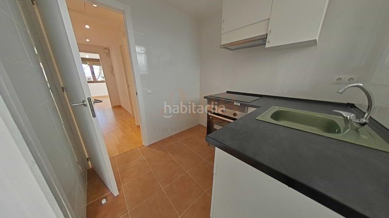 Foto 7ee45aa0-ff1f-4691-b6ab-c070a42b2b39. Flat in calle viladecans de 20 in Casablanca Sant Boi de Llobregat