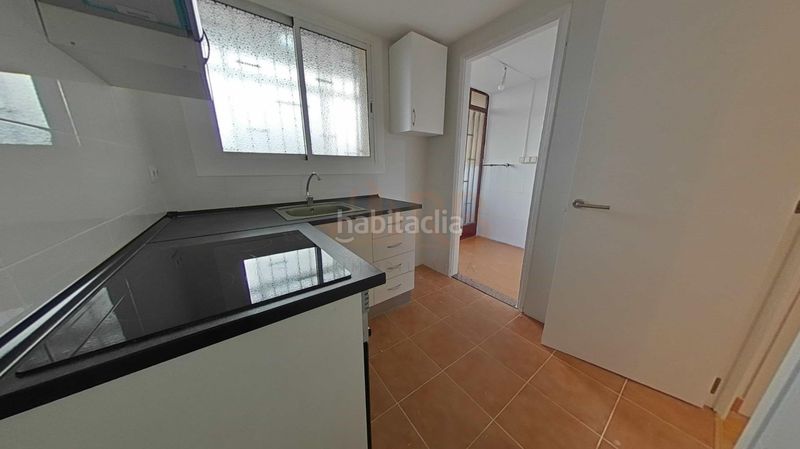 Foto f3b34109-079f-459d-af34-c7c69fdf4da3. Flat in calle viladecans de 20 in Casablanca Sant Boi de Llobregat