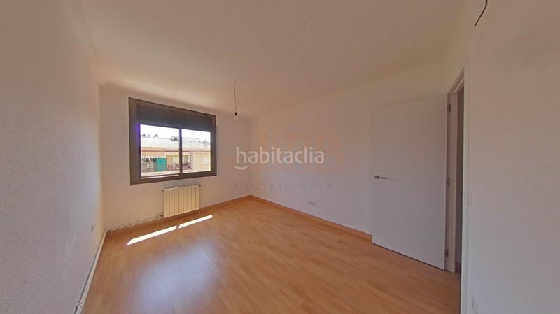 Foto 6d779757-8787-4deb-9a61-f8c6e15cfa1f. Appartamento in calle mare deu de montserrat 107 in Viladecans